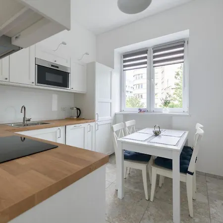 Dom & House - Marina Portowa 3 Gdyně